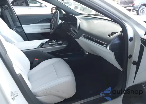 2025 Cadillac Lyriq Luxury 1 Rwd from USA, damaged, VIN 1GYKPNRK4SZ313177